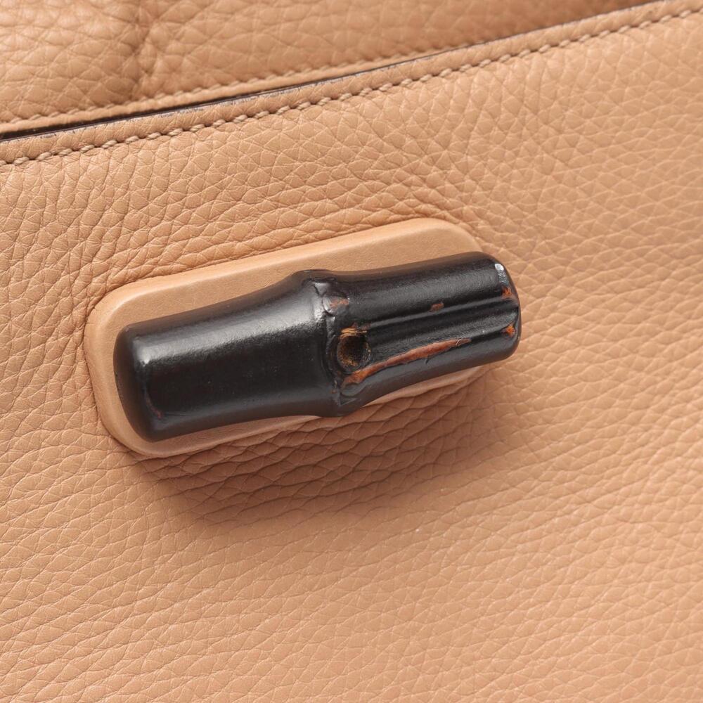 GUCCI Authentic Cream Leather Bamboo Bag - Picture 15 of 15